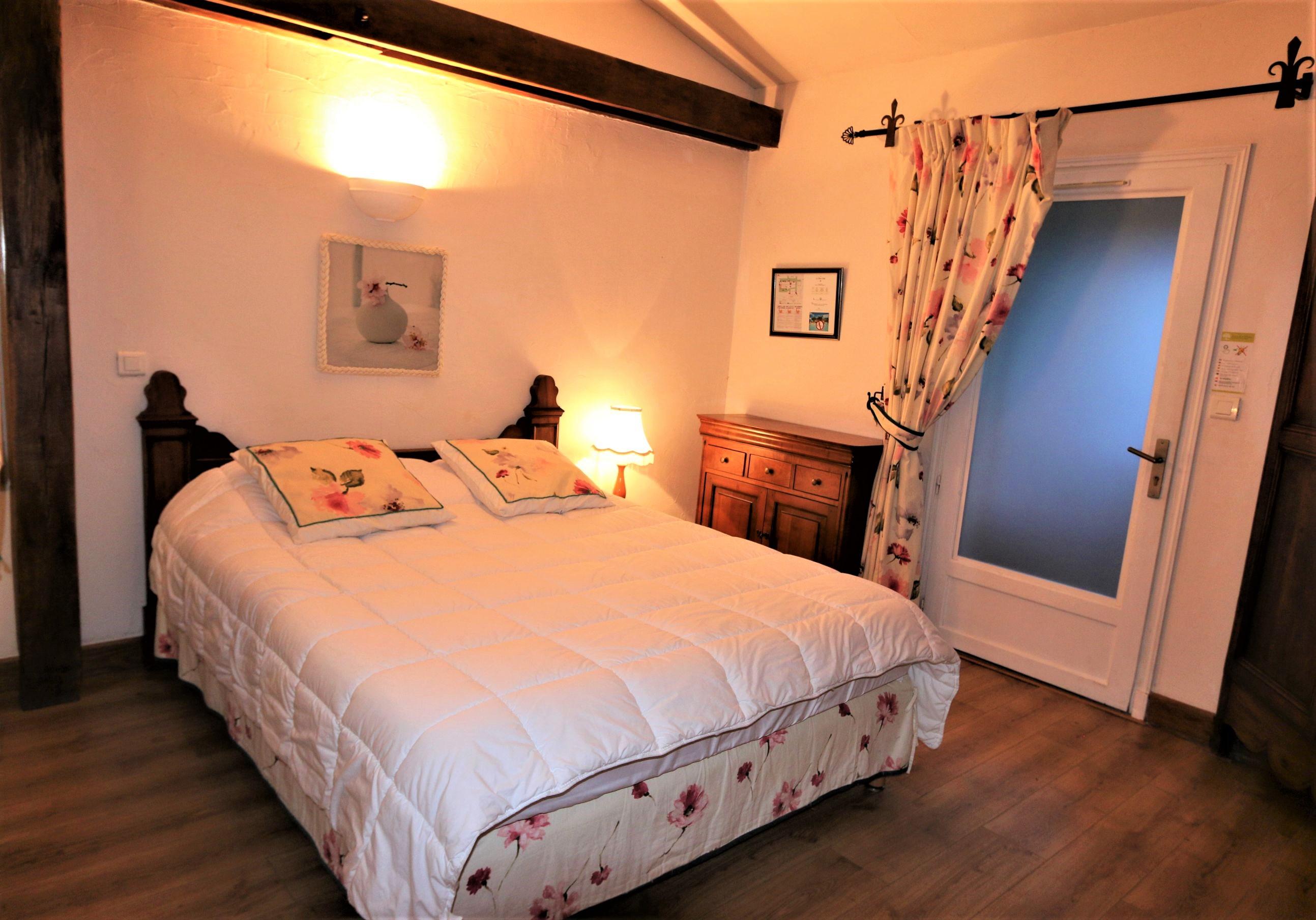 Hotel De La Ferme Lamy Meyrals Bagian luar foto