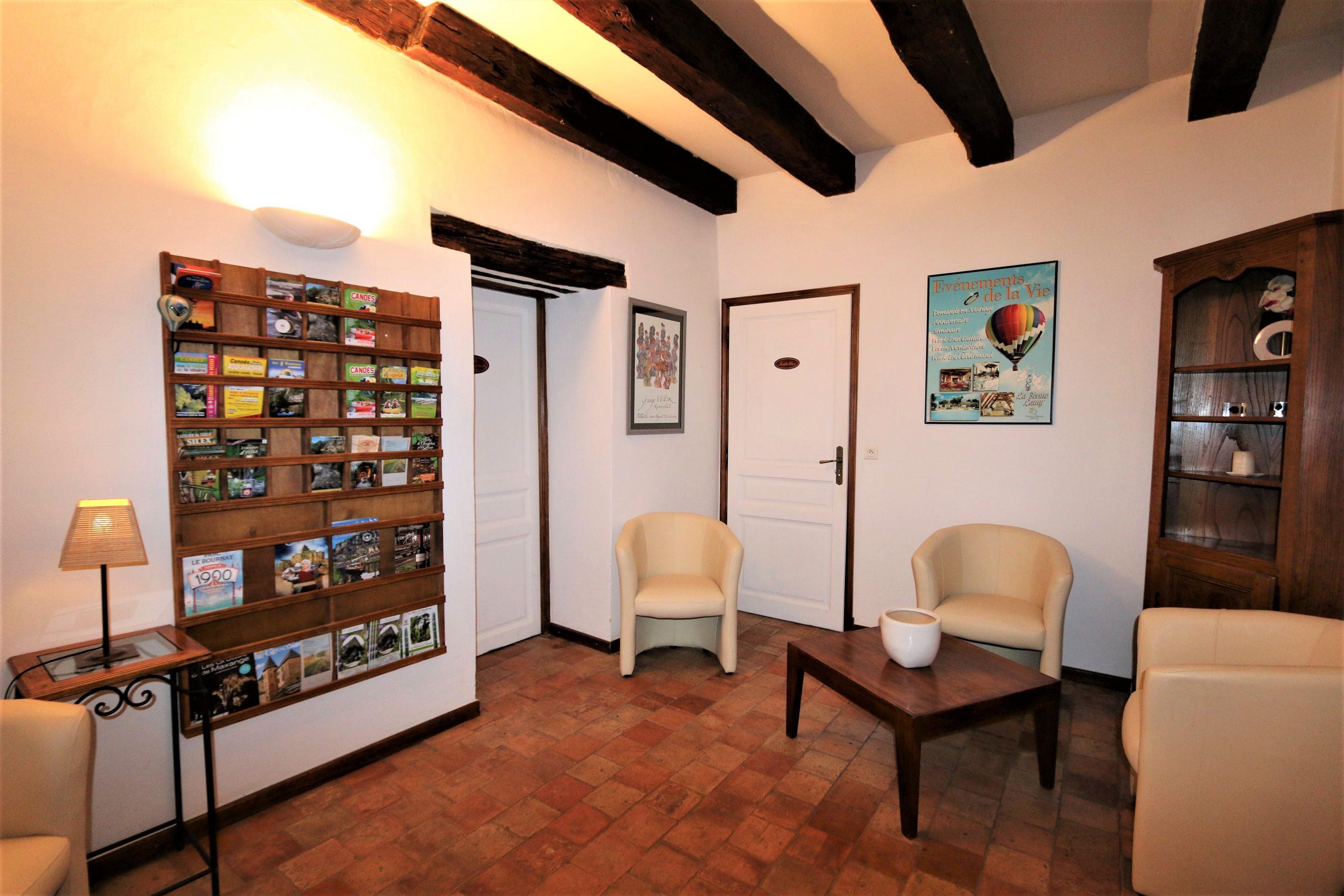 Hotel De La Ferme Lamy Meyrals Bagian luar foto
