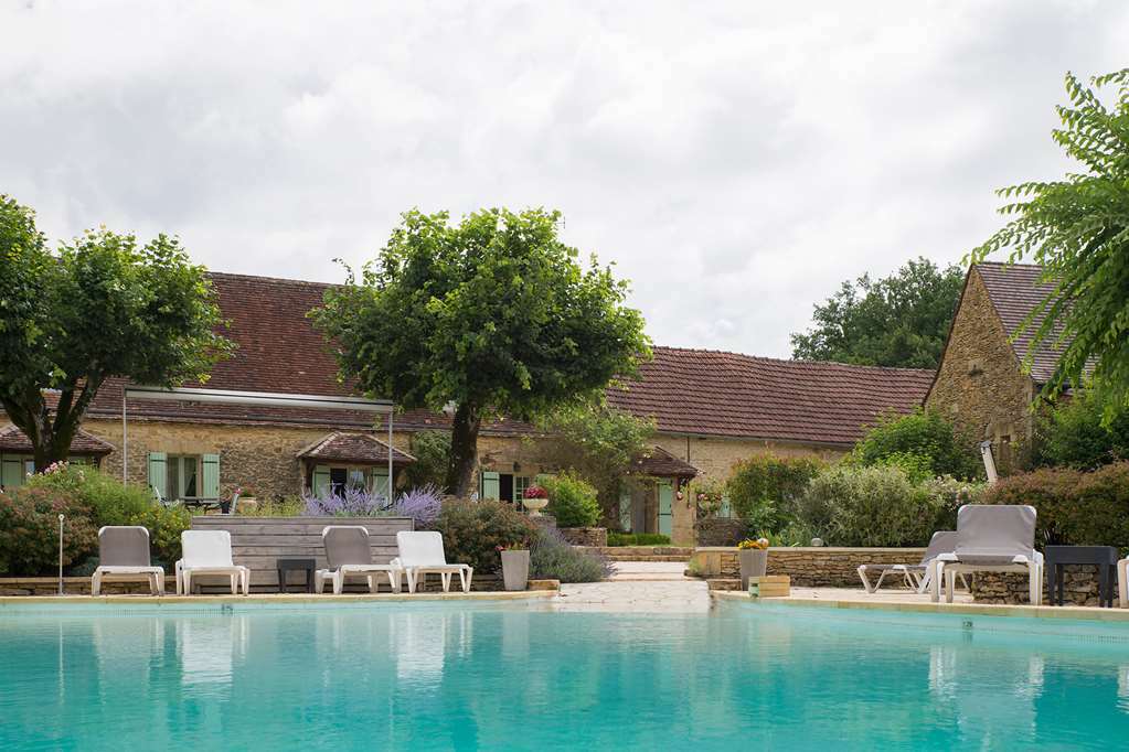 Hotel De La Ferme Lamy Meyrals Bagian luar foto